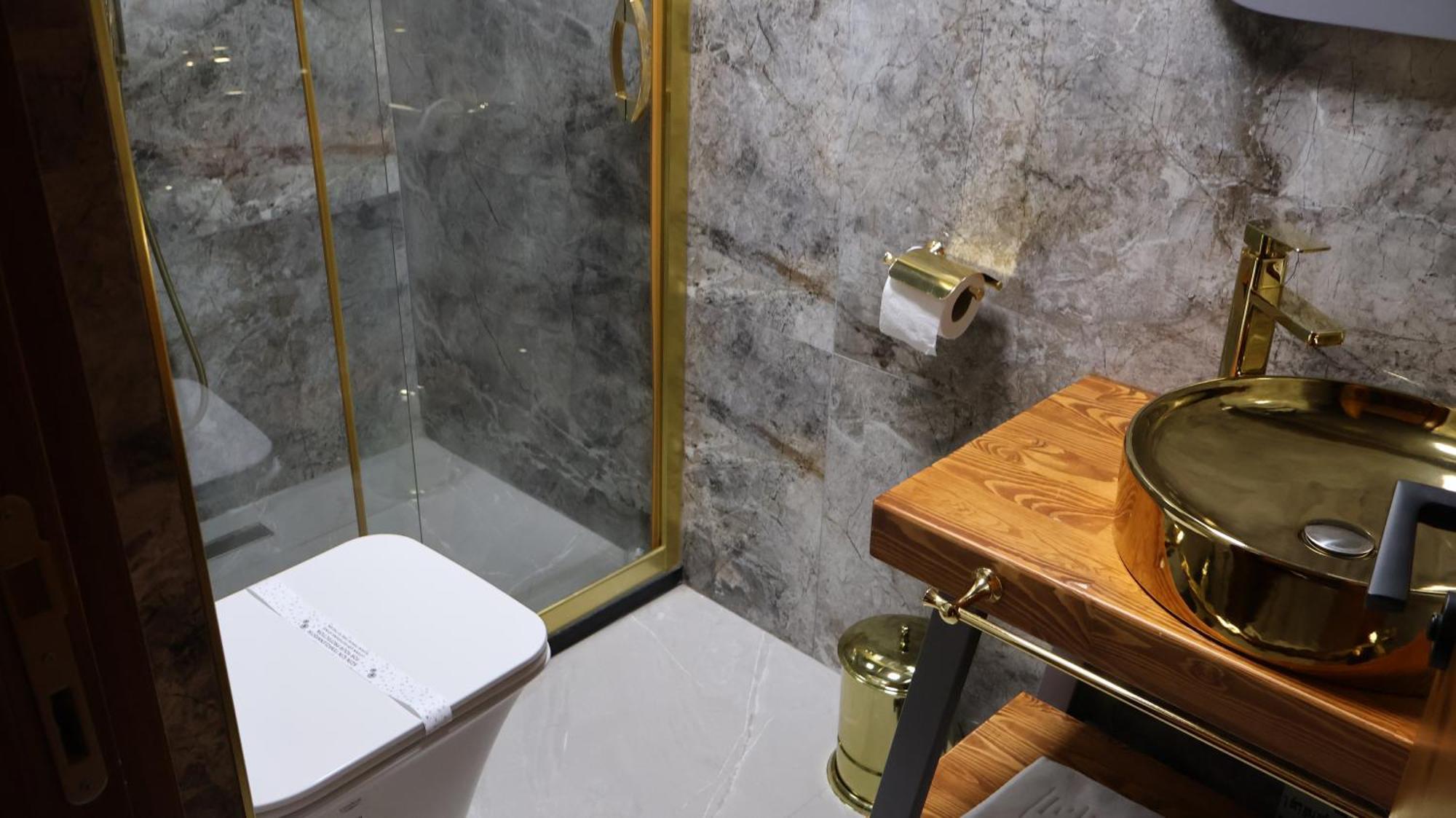 Diamond Elit Otel&Spa Center Измир Екстериор снимка