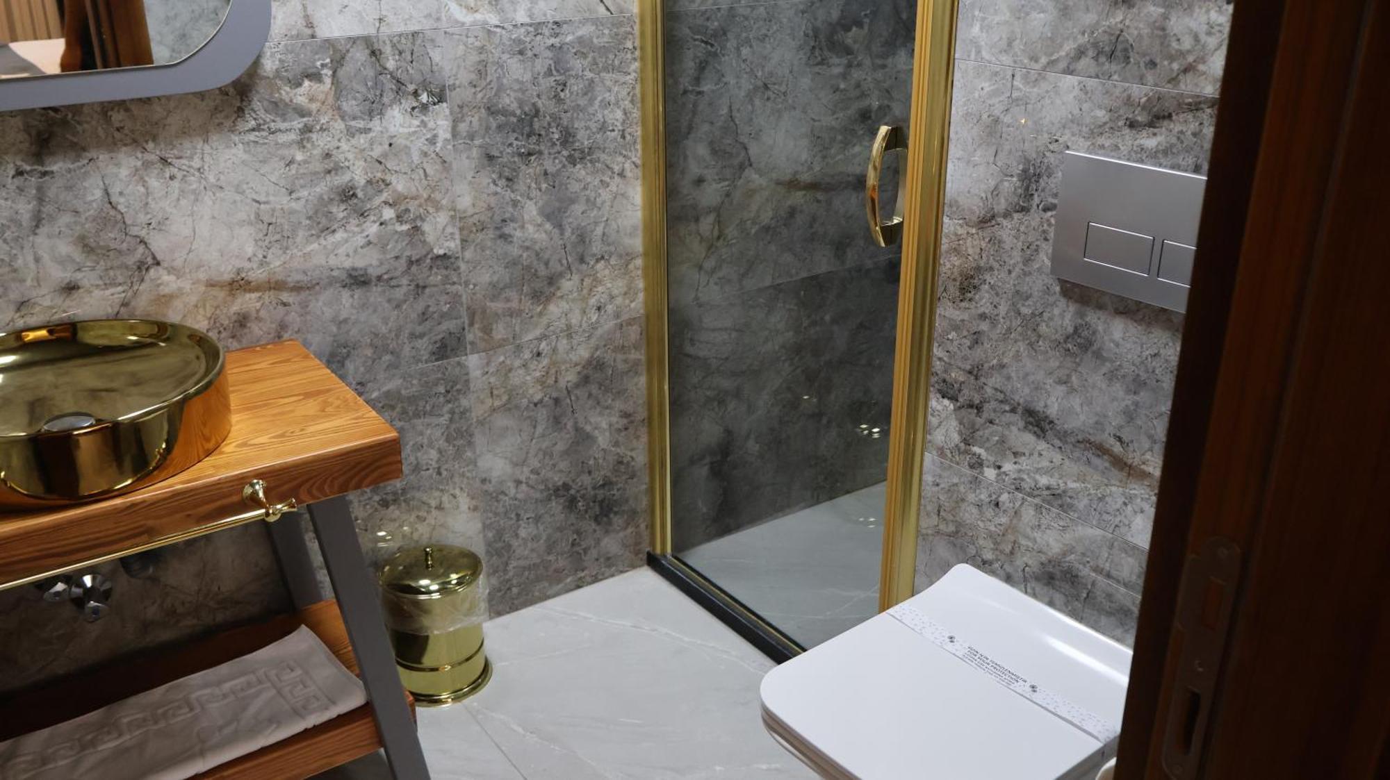 Diamond Elit Otel&Spa Center Измир Екстериор снимка